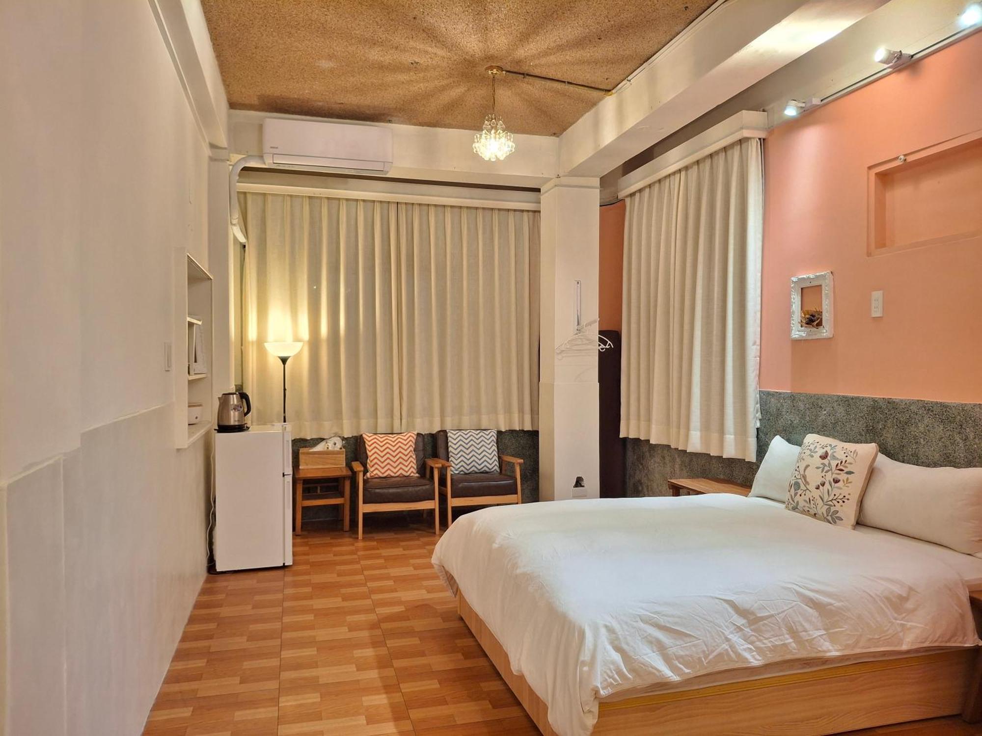 立秝禾 每層獨房 Villa為三樓以上全包層 亦可全包棟 Tainan Exterior photo